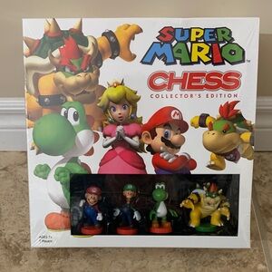 Super Mario NEW Chess Collector's Edition Nintendo Game Bowser Yoshi Peach